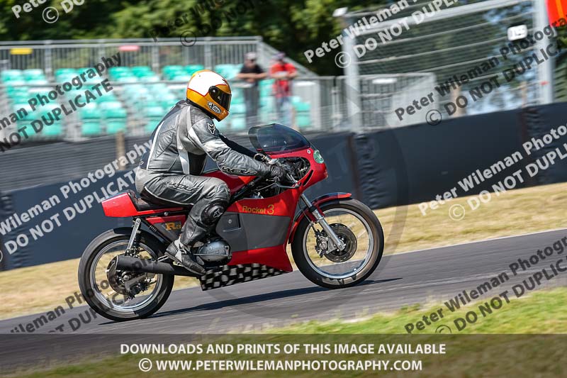 cadwell park;cadwell park photographs;cadwell trackday photographs;enduro digital images;event digital images;eventdigitalimages;peter wileman photography;racing digital images;trackday digital images;trackday photos